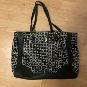Tommy Hilfiger Shoulder Purse